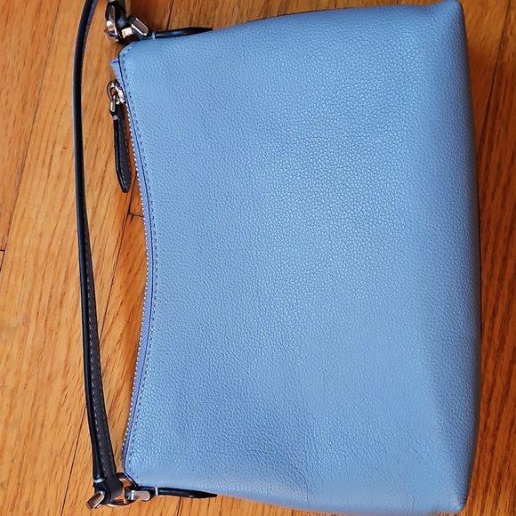 Kate Spade, Light Blue Crossbody Bag, Adjustable Strap, Like New Condition - Picture 3 of 14